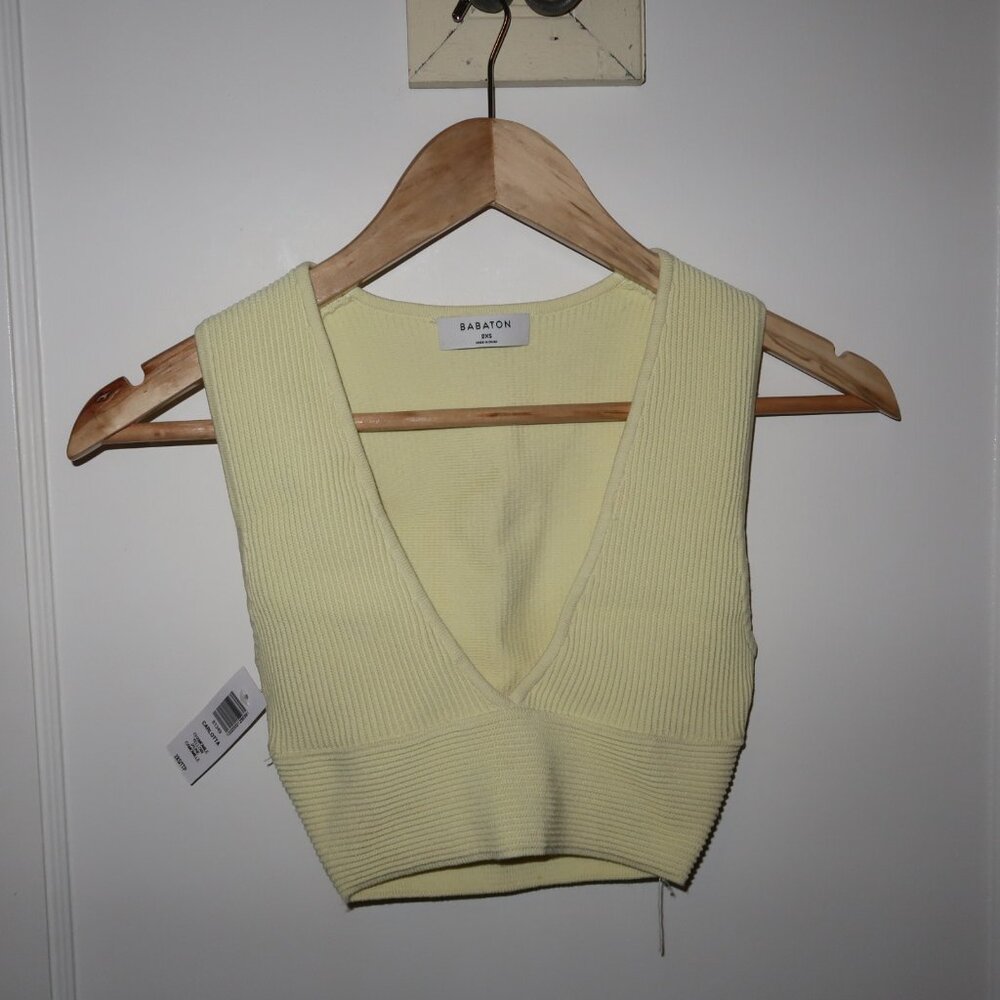 NWT Aritzia x Babaton "Carlotta" sculpt knit deep V tank in chamomile yellow
